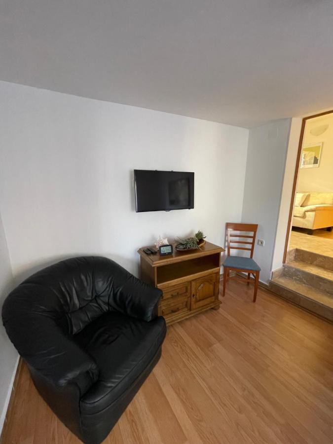 Holiday Home Noeli & Diego Karlobag Ngoại thất bức ảnh