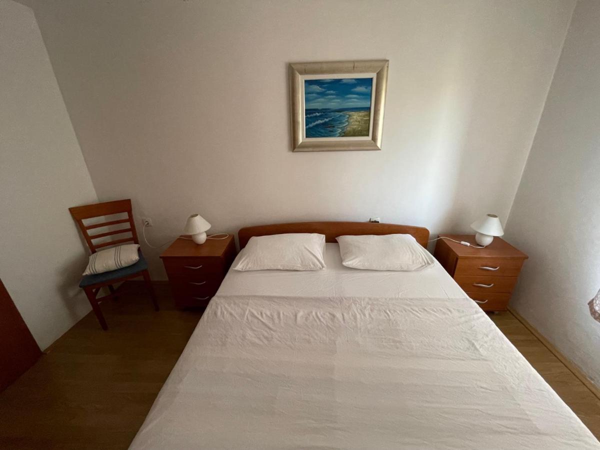 Holiday Home Noeli & Diego Karlobag Ngoại thất bức ảnh