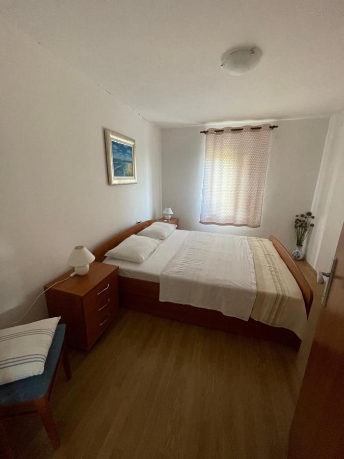 Holiday Home Noeli & Diego Karlobag Ngoại thất bức ảnh