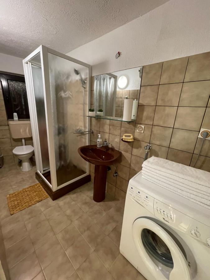 Holiday Home Noeli & Diego Karlobag Ngoại thất bức ảnh