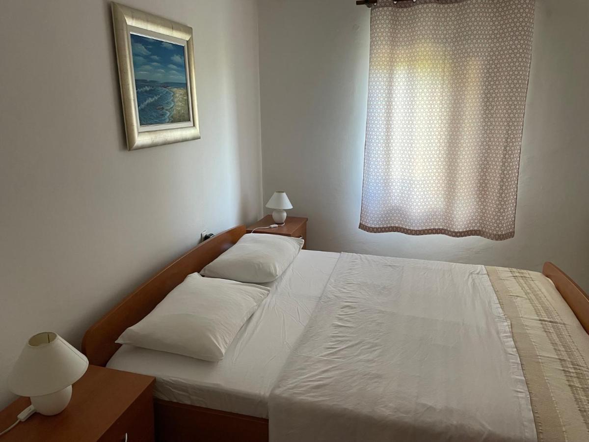 Holiday Home Noeli & Diego Karlobag Ngoại thất bức ảnh